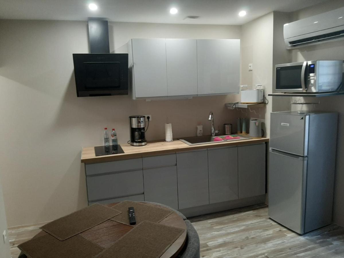 3 Apt T2 Cosy De 40 A 50 M2 Ideal Pour Un Deplacement Pro " Les Iris " ブール・サン・タンデオル エクステリア 写真